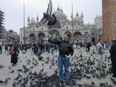 2002_04_10 11 Pigeons